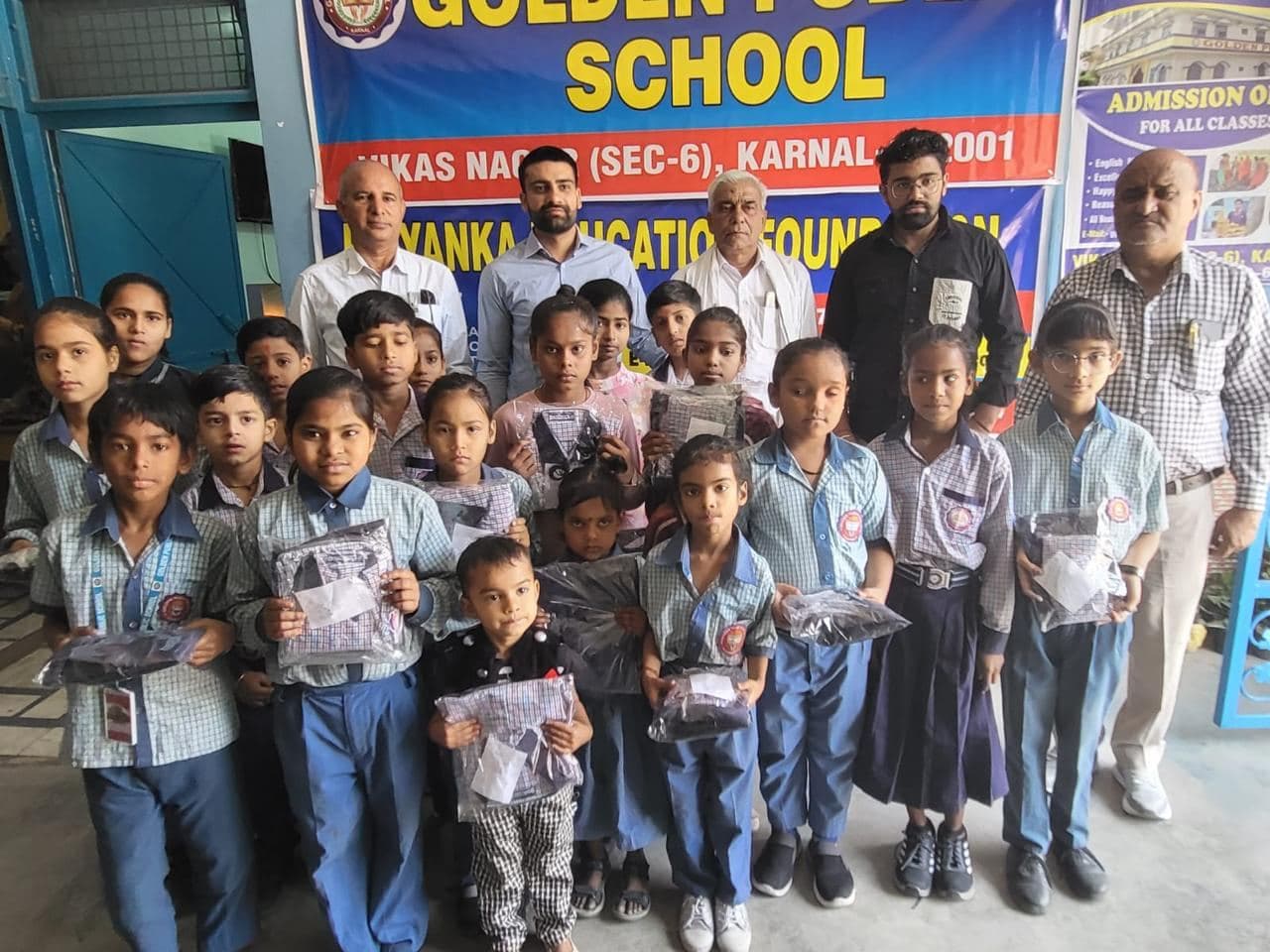 50 School Bags for 1st to 5th Class Students in Karnal — photo 1